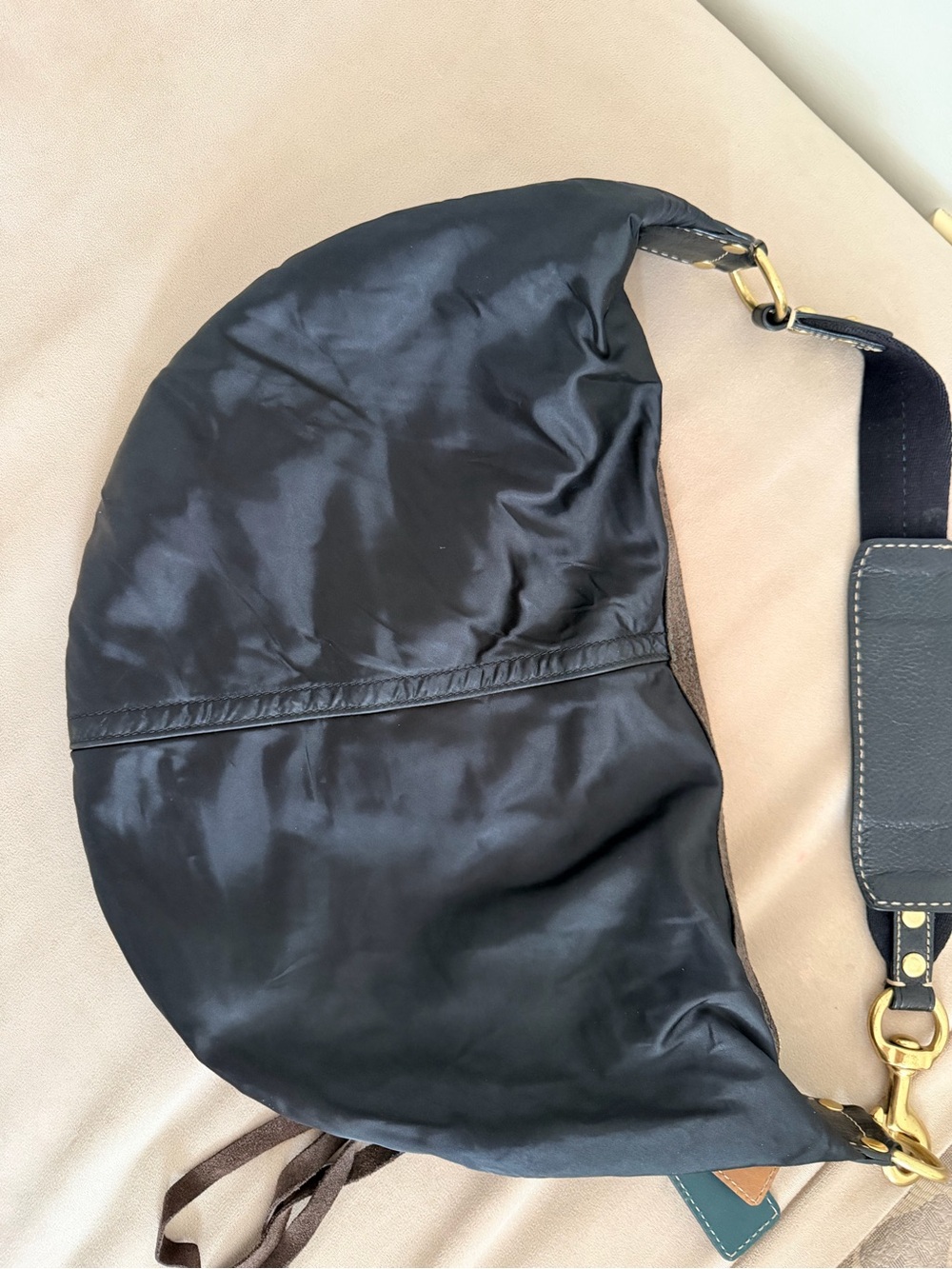 Coach hobo Black Nylon Belt Bag with Brass accents and tassel - Picture 4 of 6
